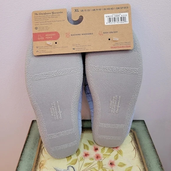 Dearfoams Light Blue Memory Foam Slippers Size XL. 11-12 - Picture 2 of 3